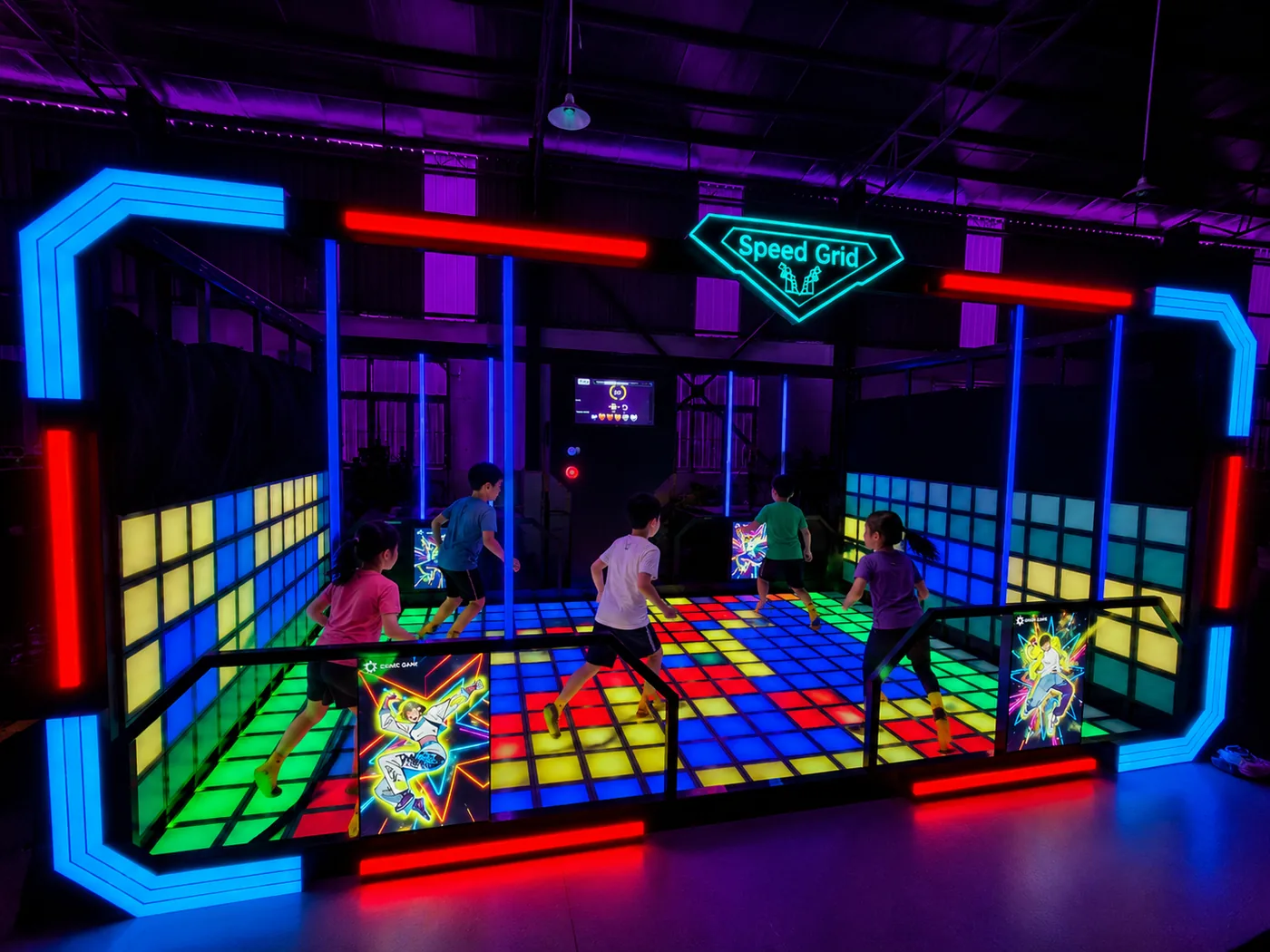 Speed Grid at Super Llama Inflatable Park